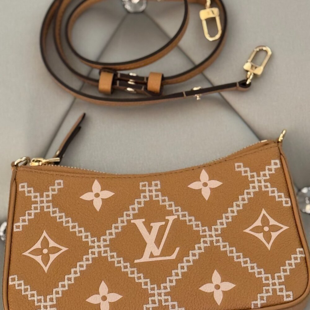 Louis Vuitton Empreinte Monogram Giant Borderies Easy Pouch in Arizona - Picture 7 of 8